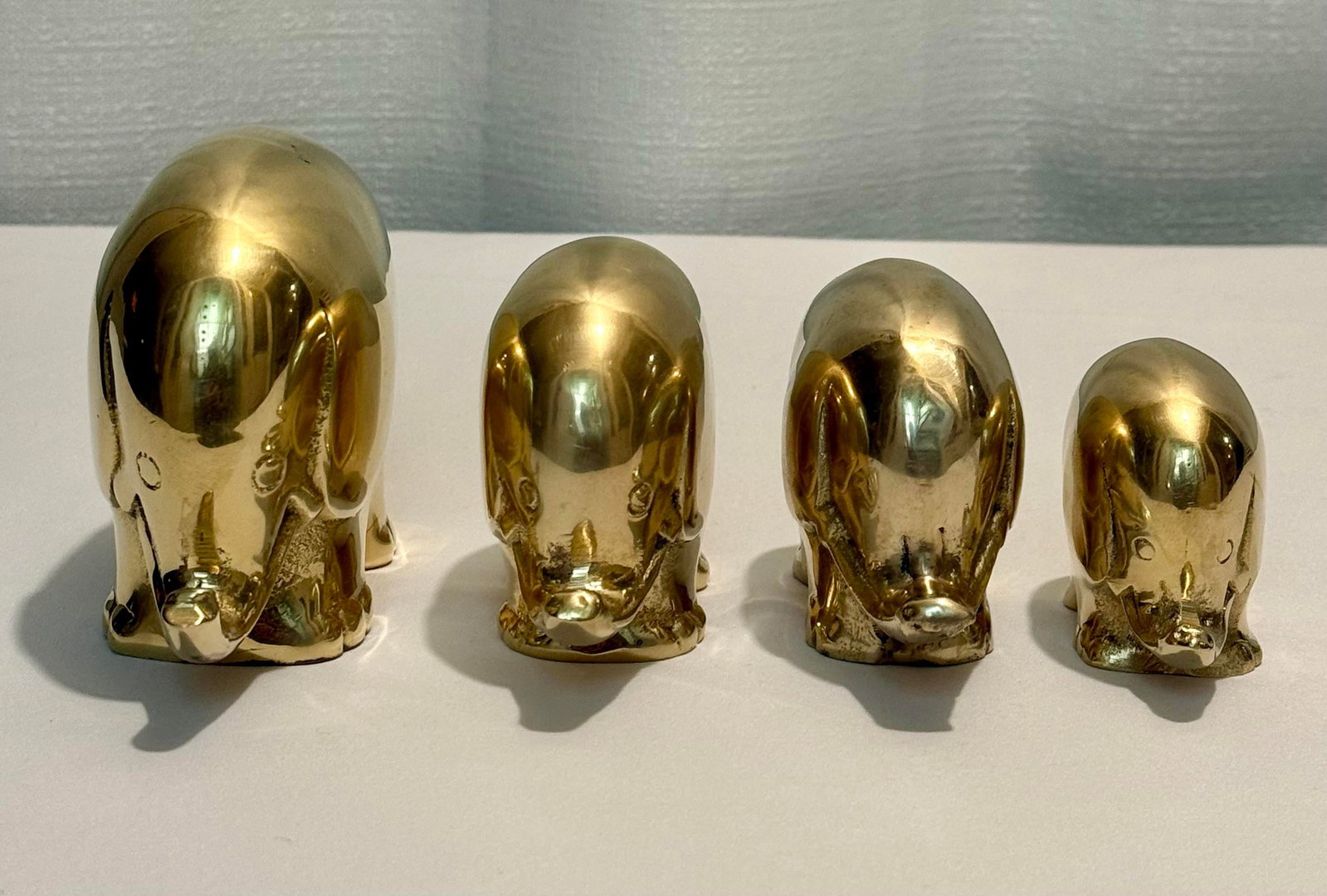 1970s Hollywood Regency "Pudgy" Brass Elepant Family Paperweights - Set of 4 - 7