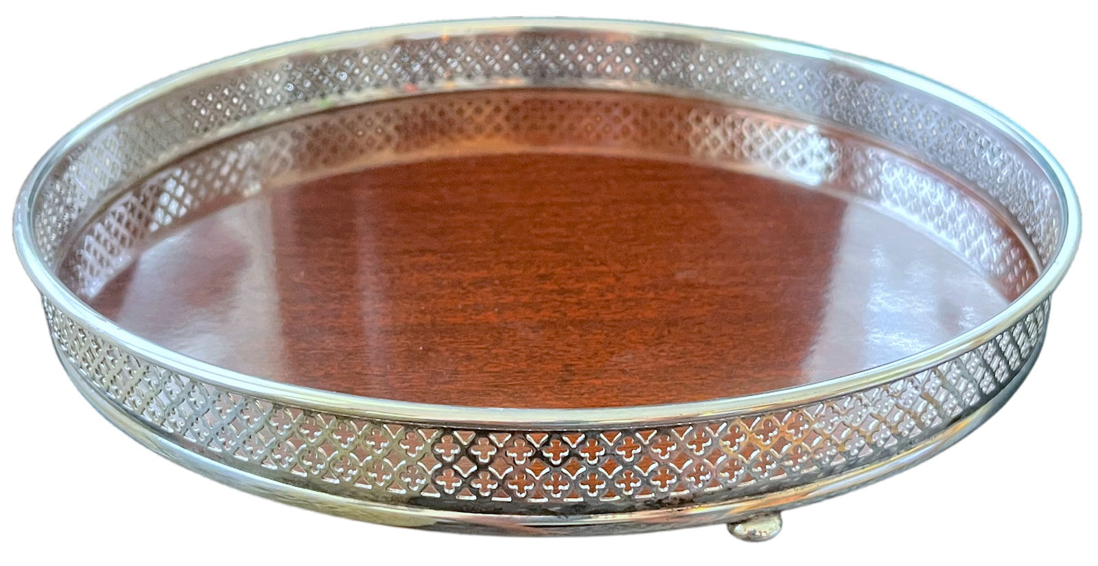 Vintage Silverplate & Mahogany Circular Gallery Tray With Pierced Quatrefoil Edge and Three Ball Fee - 3