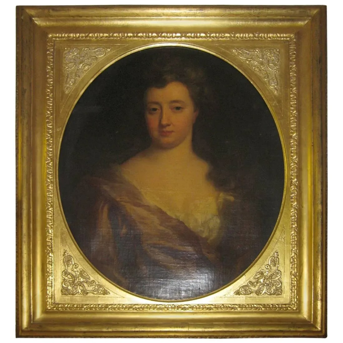 18th century Portrait of Lady Oil on Canvas in Giltwood Frame - 8