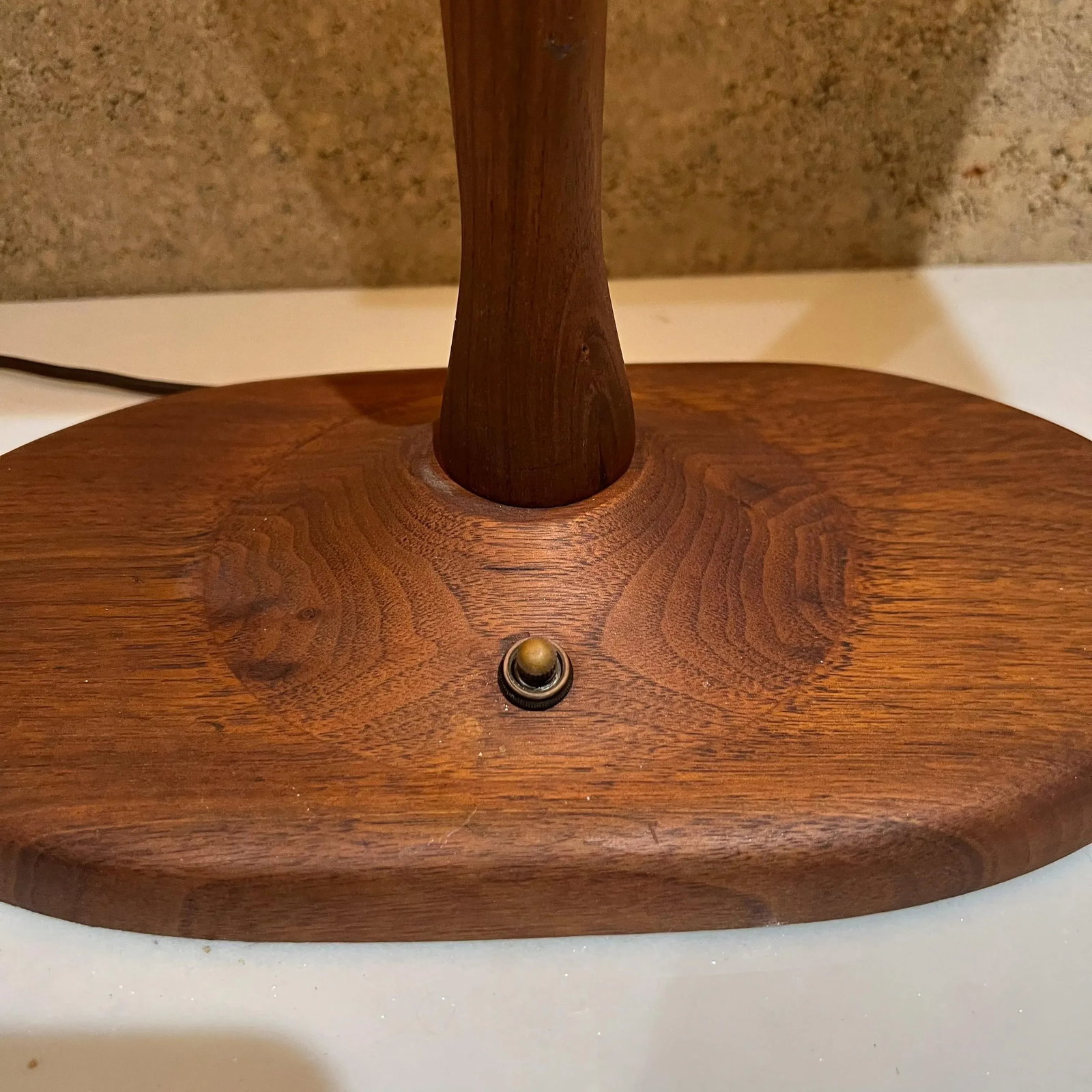 1960s Mid-Century Modern Walnut Desk Lamp With Organic Design - 7