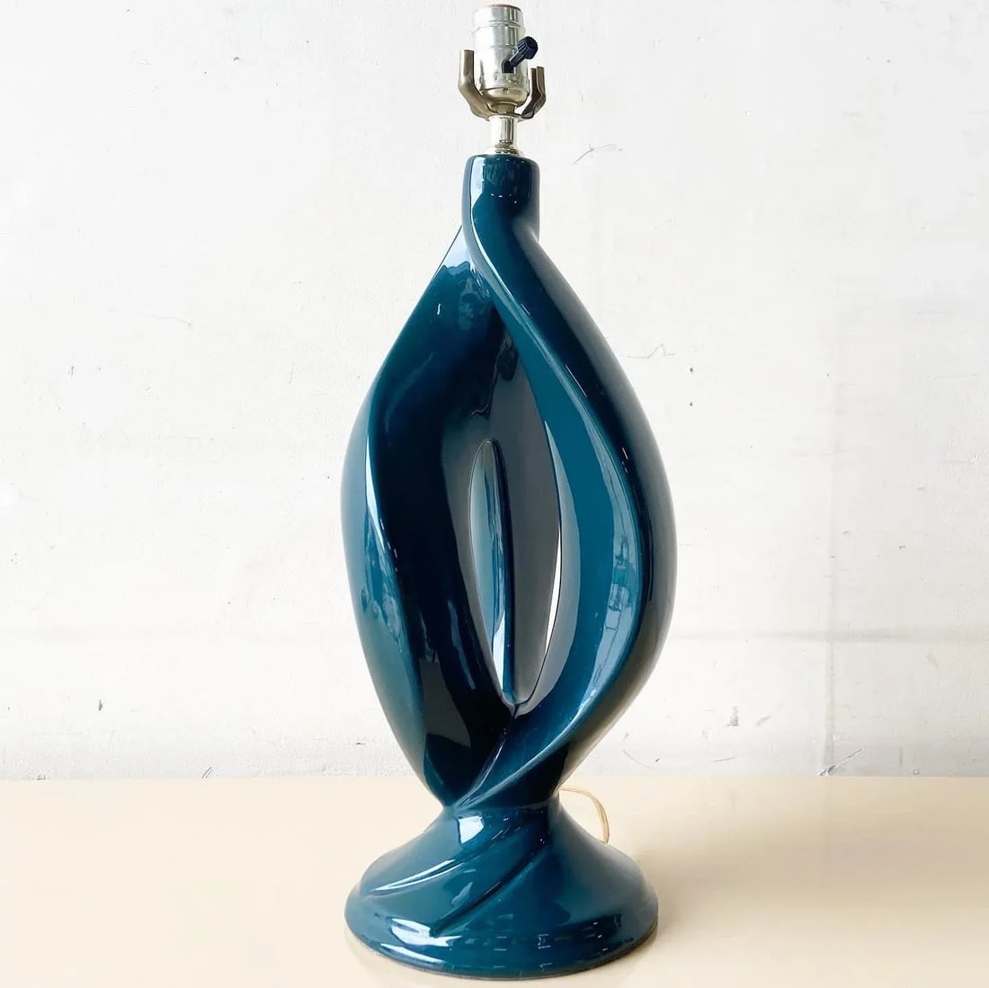 Postmodern Dark Green Sculpted Ceramic Table Lamp - 2