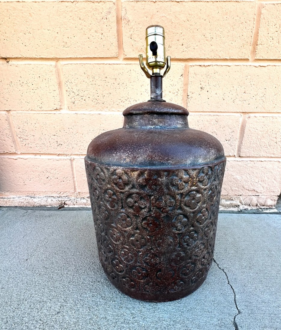 Vintage Postmodern Ceramic Urn Table Lamp - 5