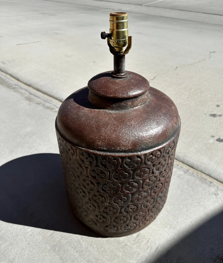 Vintage Postmodern Ceramic Urn Table Lamp - 6
