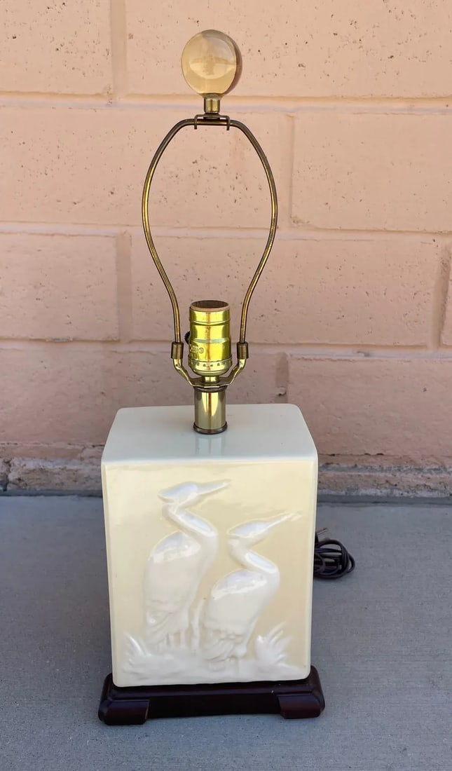 Vintage Mar-Kel Table Lamp With Heron Bird Motif - 4