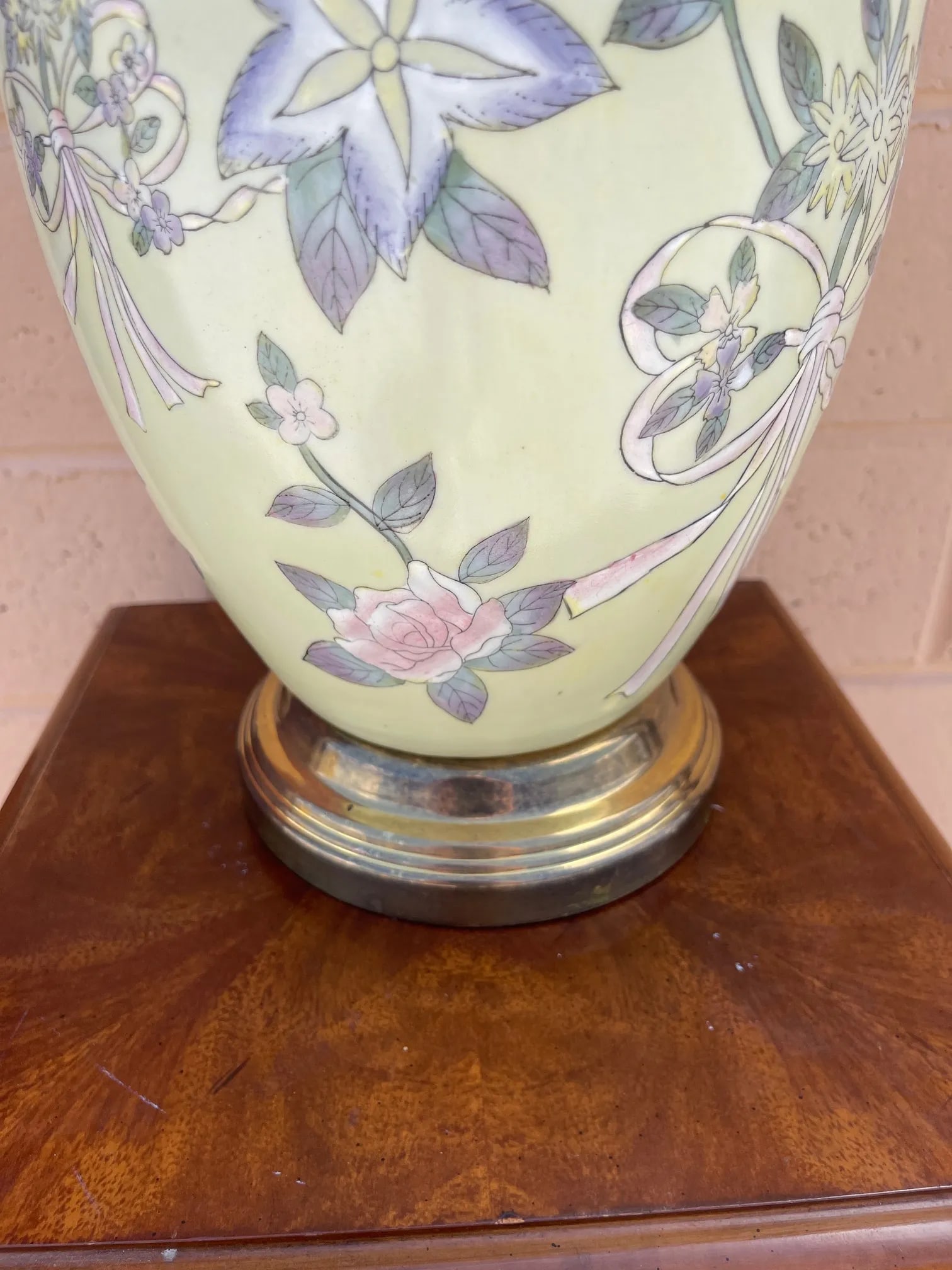 Vintage Floral Pastel Ginger Jar Table Lamp - 3