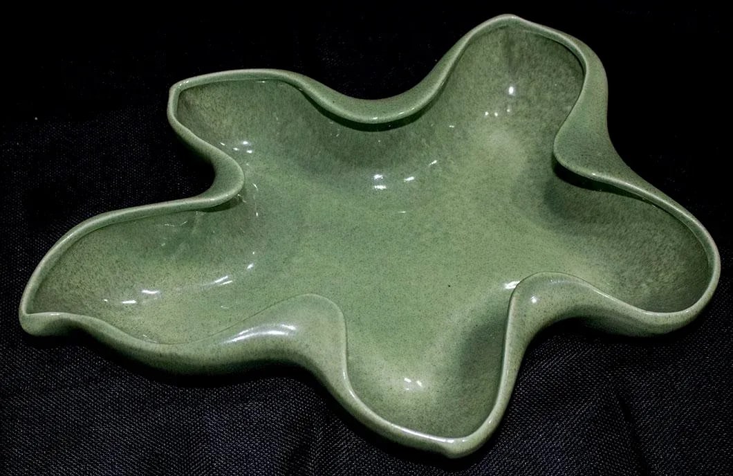 Mid-Century Red Wing Pottery Dish - Color & Shape - 6
