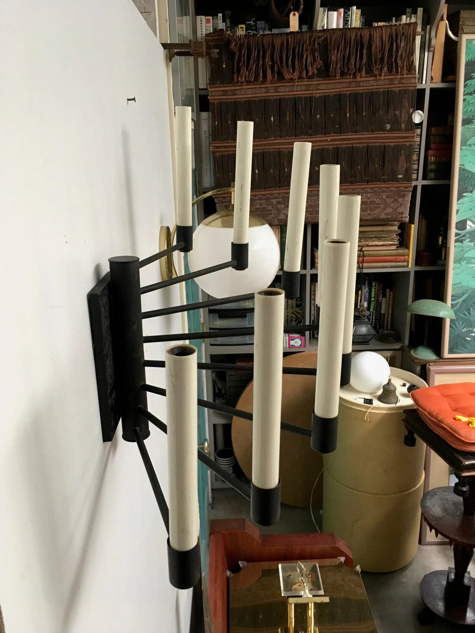 Rare Lightolier Eight-Arm Mid-Century Modern Wall Sconce, Model Ca-5417, Attributed to Gerald Thurst - 4