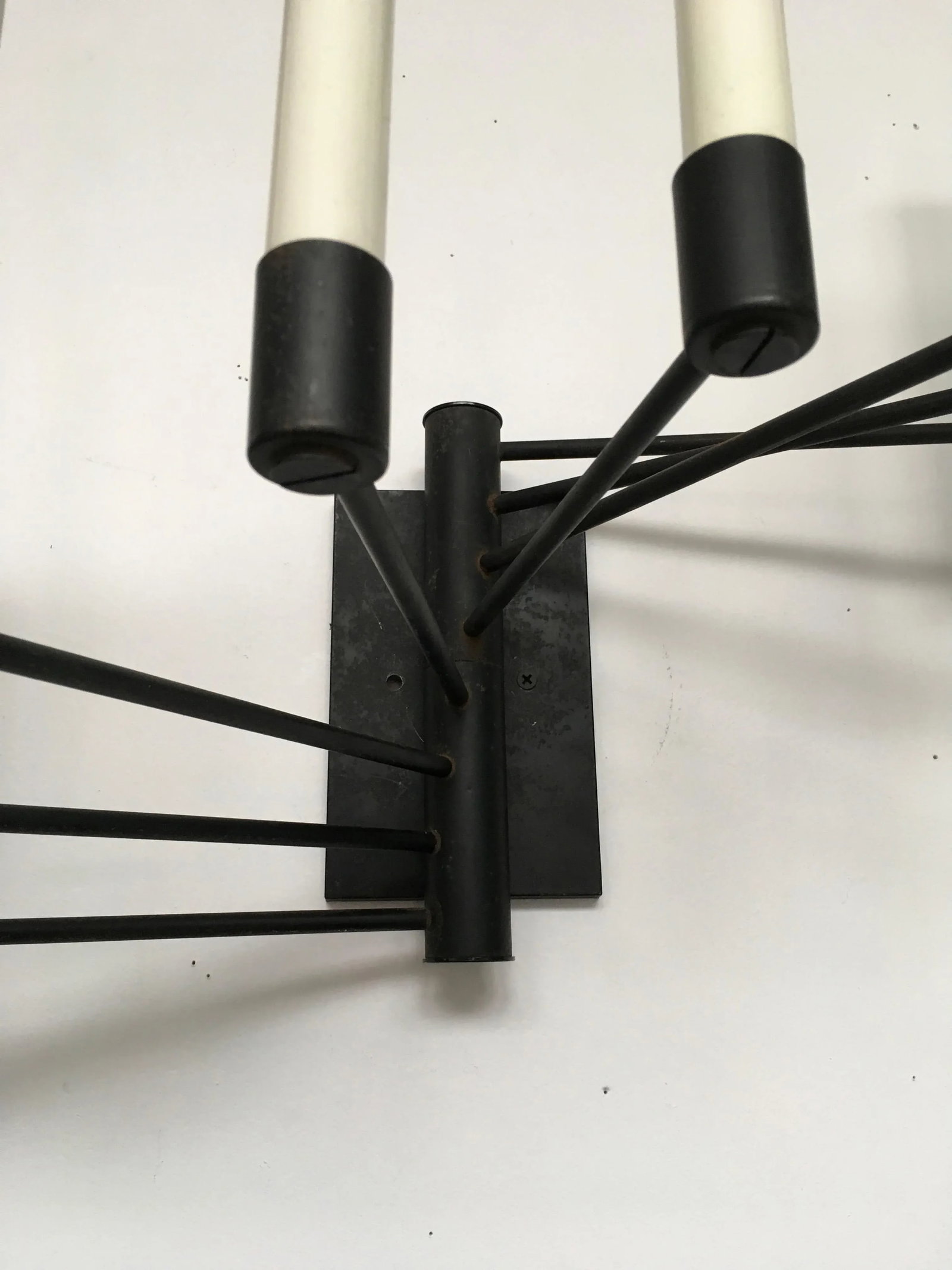 Rare Lightolier Eight-Arm Mid-Century Modern Wall Sconce, Model Ca-5417, Attributed to Gerald Thurst - 6