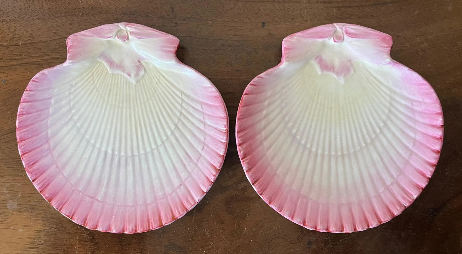 Antique 19th Century Small Wedgwood Pink Pearlware Scallop Sea Shell Dishes or Plates - a Pair - 11