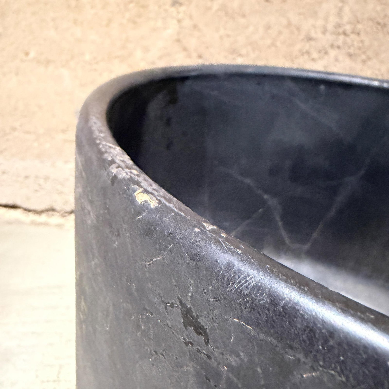 Mid-Century Modern Black Planter by Gainey Pottery, 9.75\" Diameter" - 7