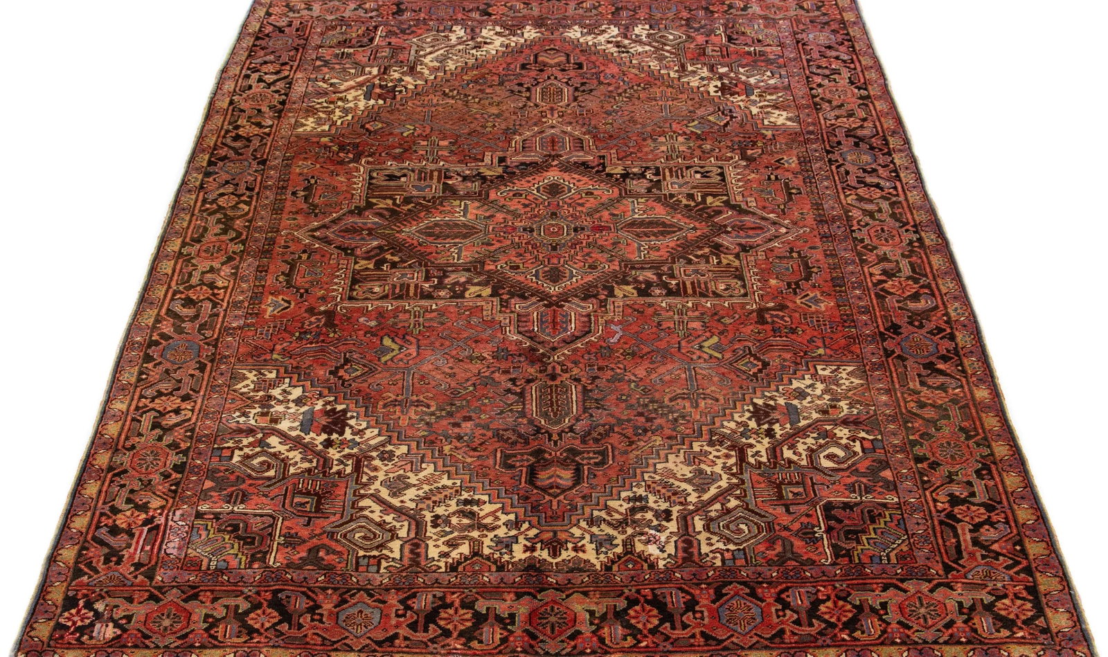 1960s Vintage Red Heriz Handmade Wool Rug With Medallion Motif - 3
