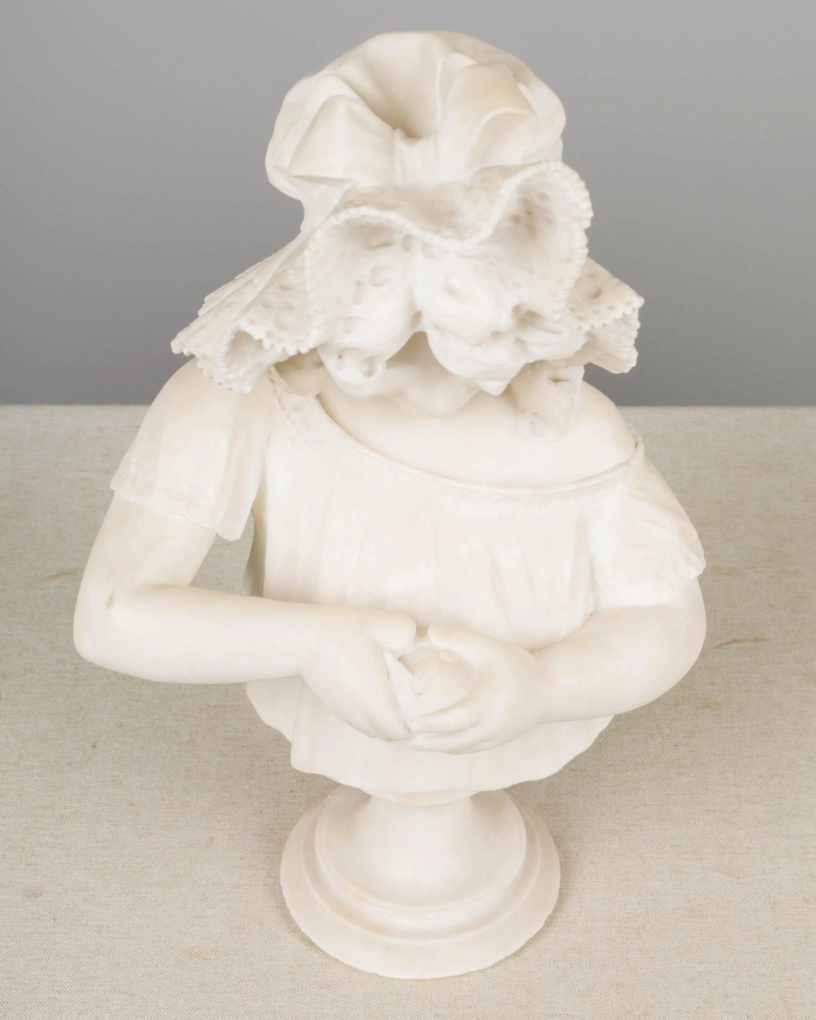 19th Century Pietro Giorgi Sculpture of Girl Peeling an Orange - 10