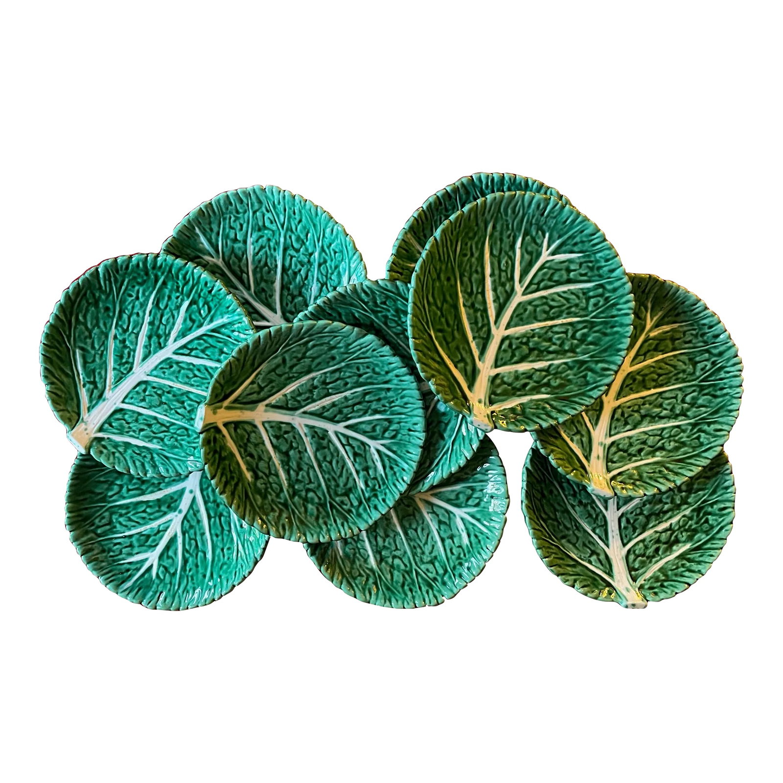 Vintage Cabbage or Lettuce Leaf Pottery Serving Plates Lettuceware - Set of 10: Set of 10 cabbage or lettuce leaf pottery plates with bright green glaze and white stems. Naturalistically relief molded surface is beautiful. Measures 8 5/8" across. Good condition. Condition: Altera