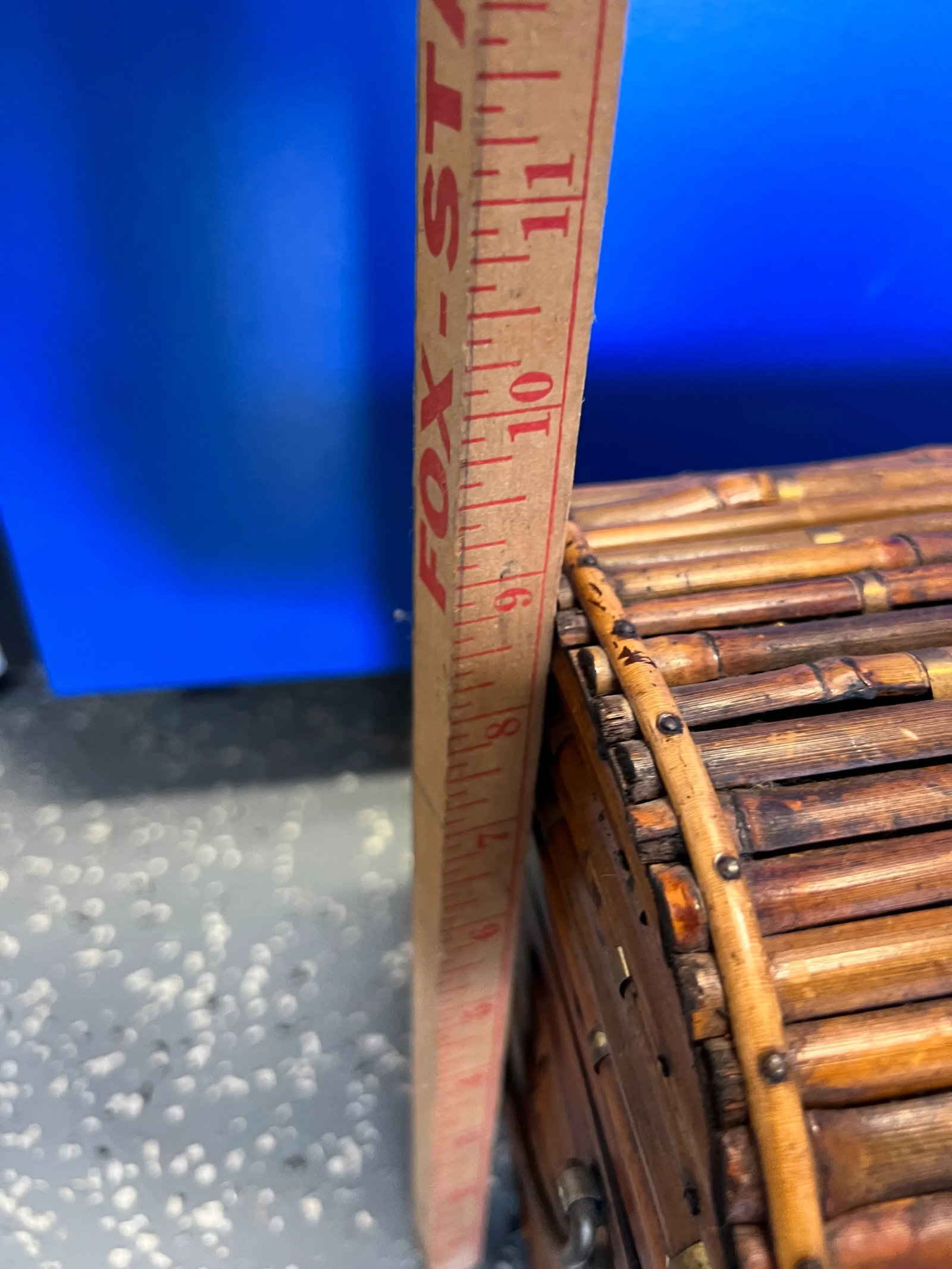 Fantastic Pencil Reed and Brass Decorative Box - 7