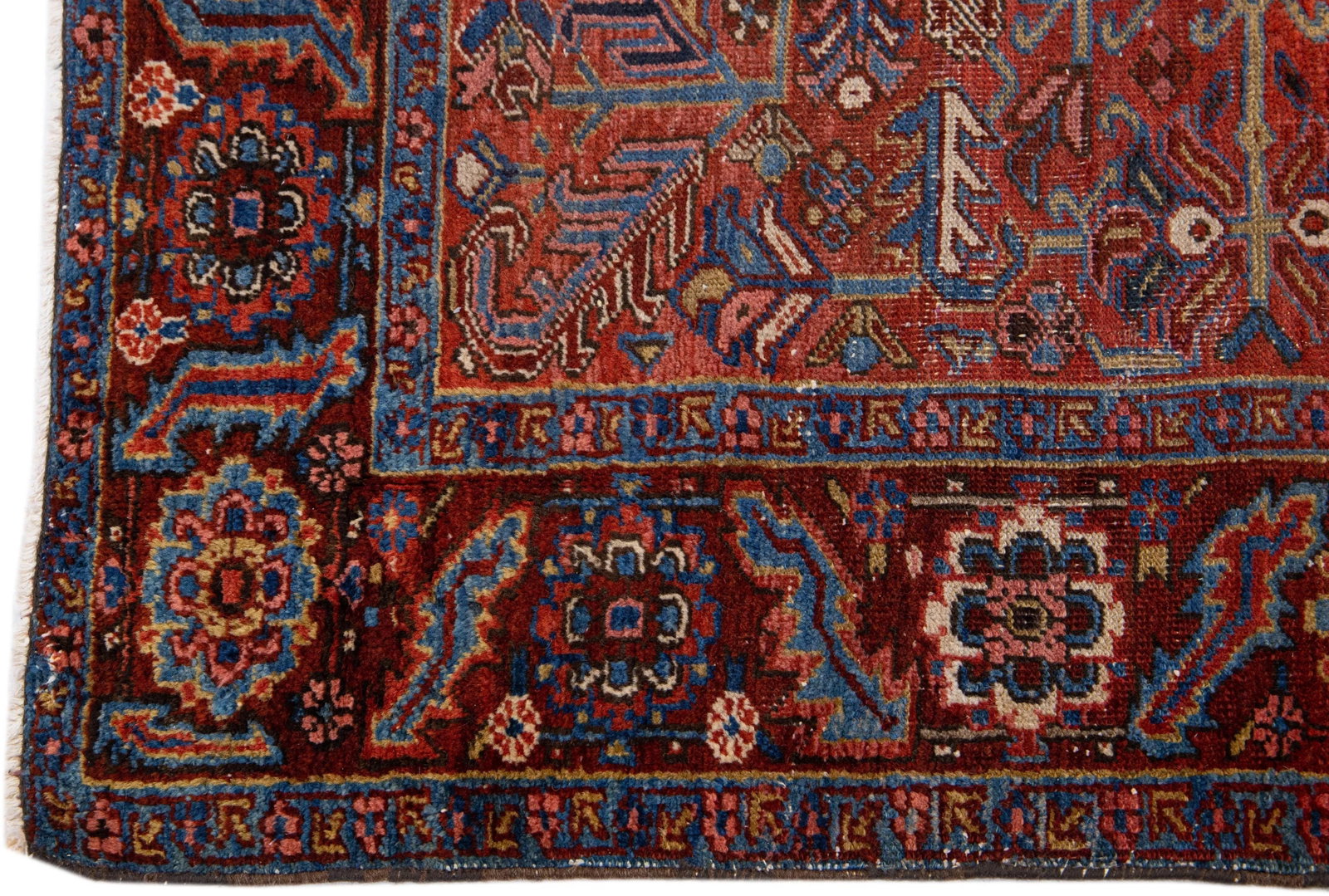1960s Square Vintage Persian Heriz Handmade Red Medallion Wool Rug - 4