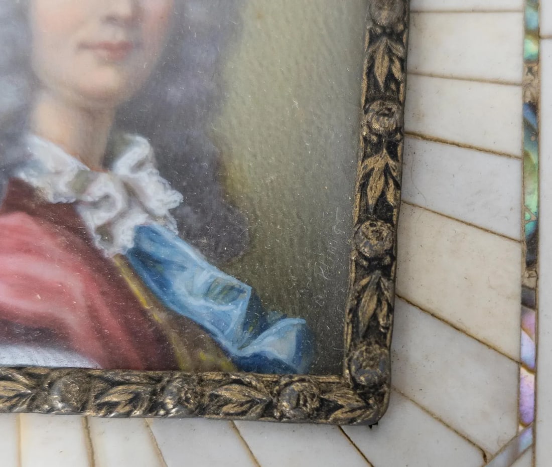 19th Century Pair of French Framed Miniature Watercolor Portraits - 7