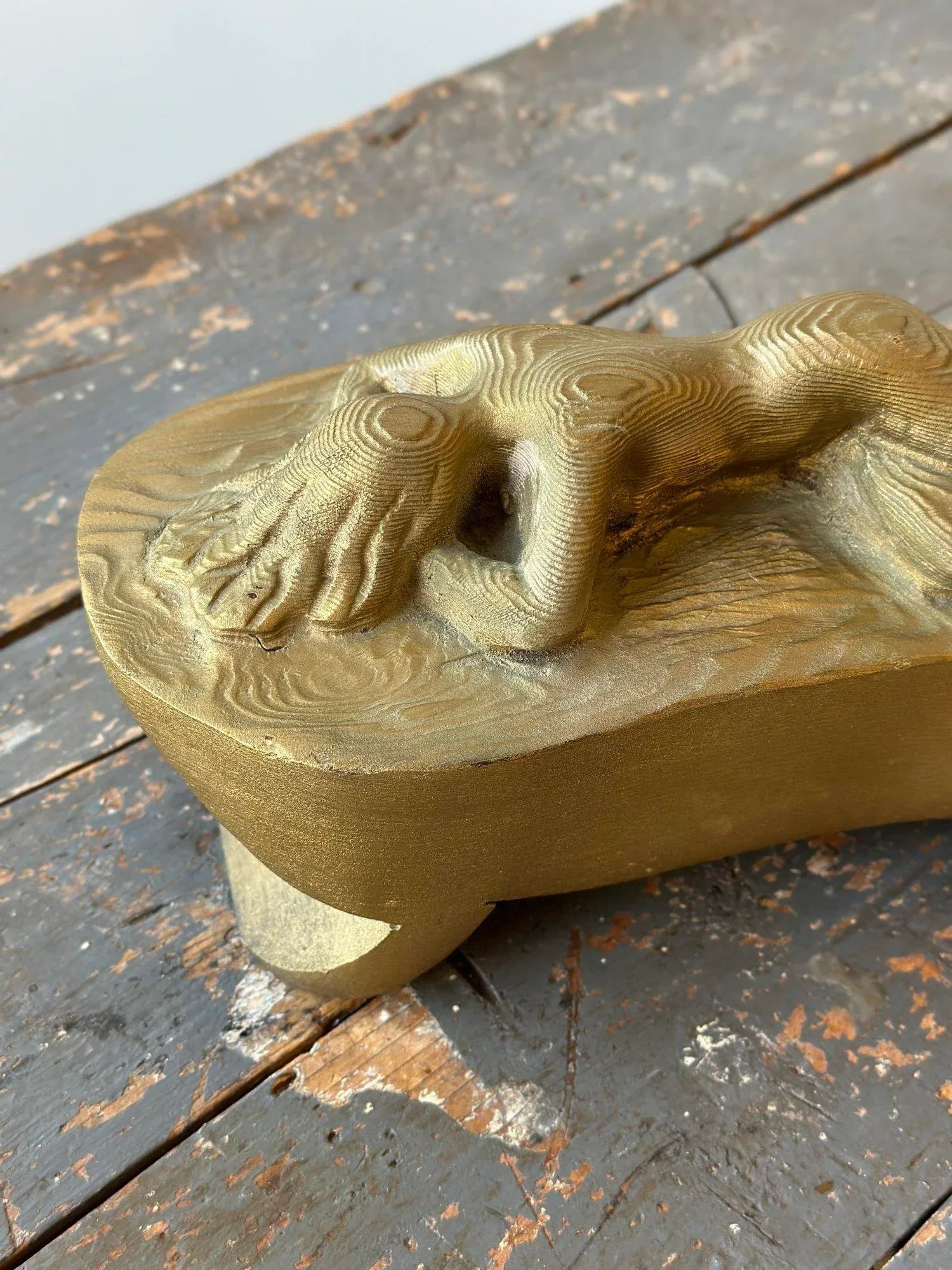Vintage Gold-Painted Carved Wood Nude in Repose, Circa 1950s - 4