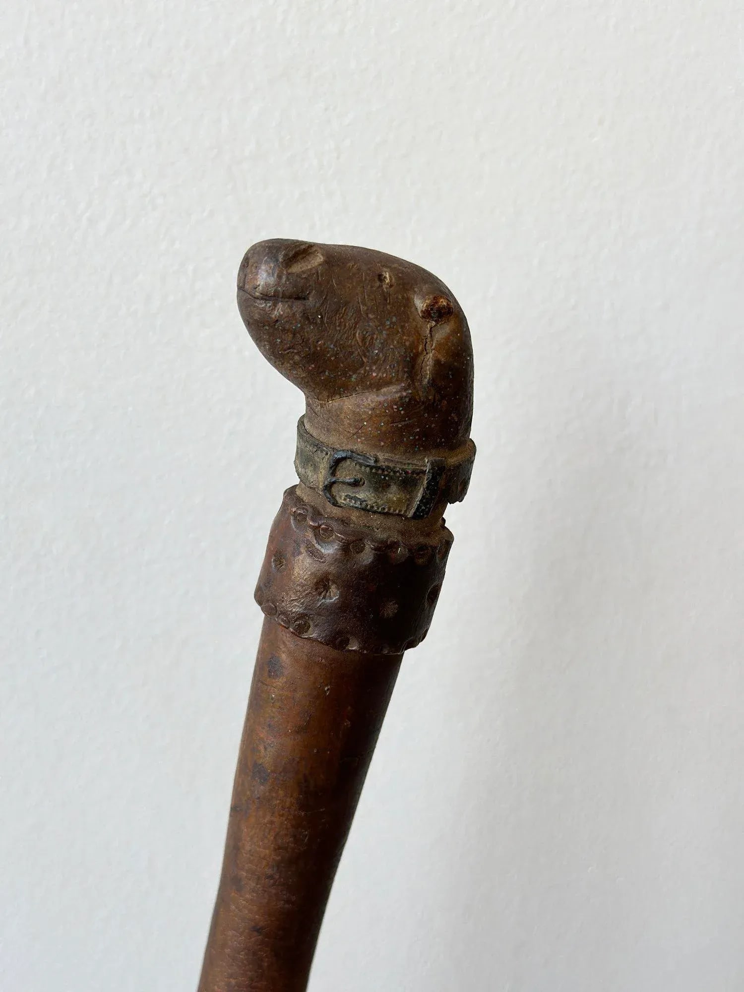 Antique Tooled Pizzle Leather Dog/Seal Riding Crop, Circa 19th Century - 7