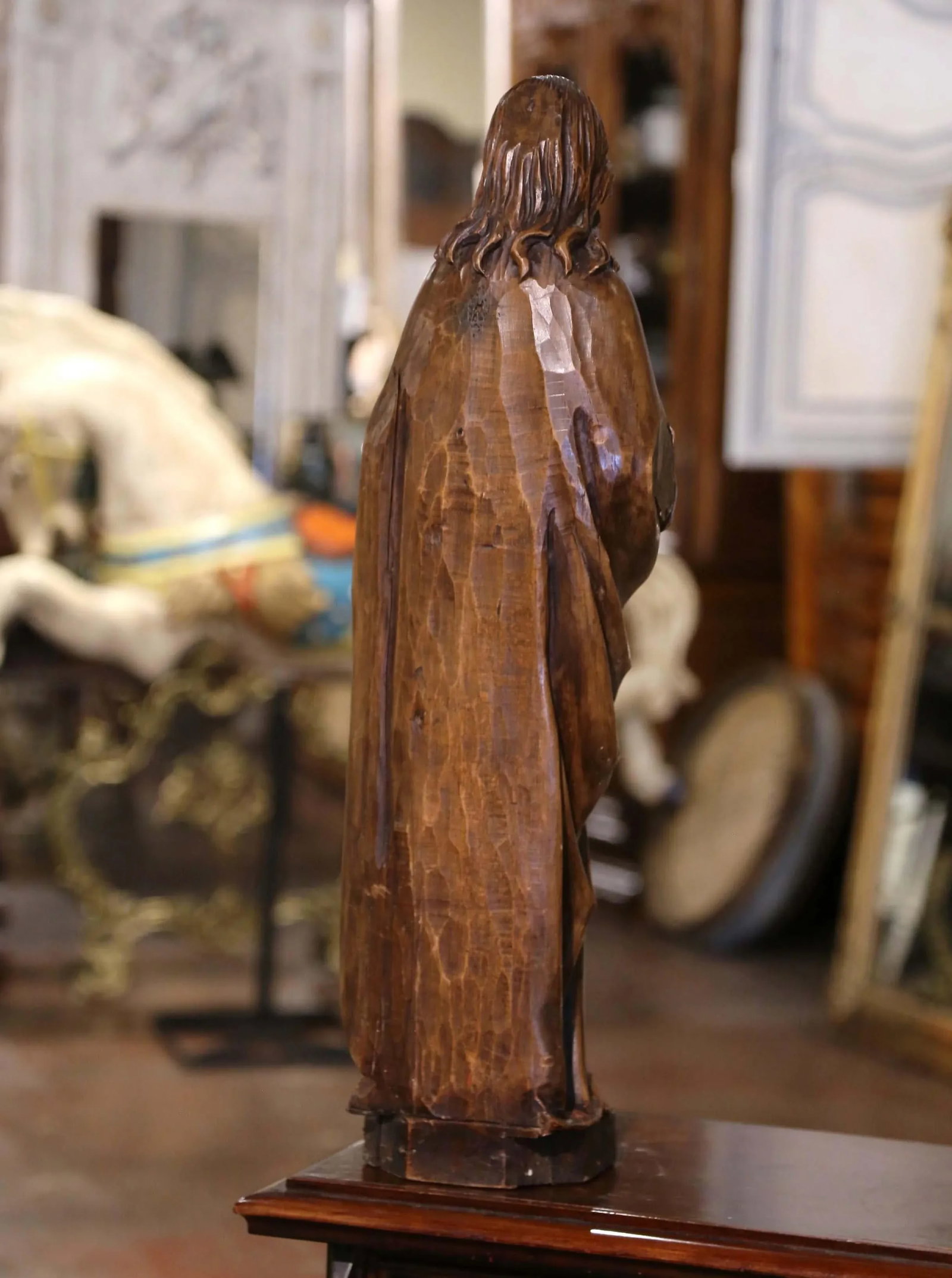 18th Century French Carved Walnut Statue of Jesus Christ - 8