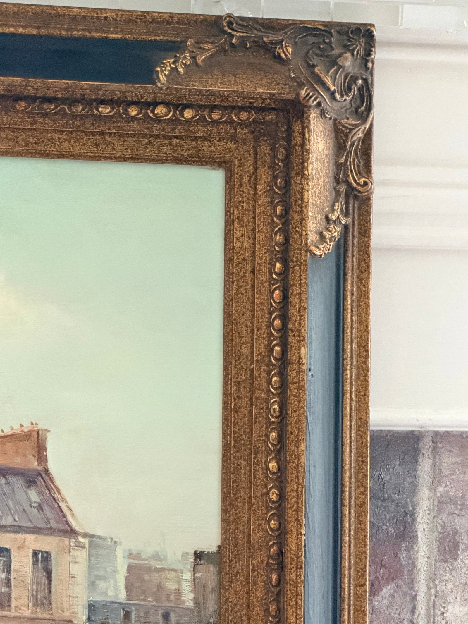 Large Vintage Parisian Street Scene Oil Painting of Victorian Woman in Ornate Gilt Frame - 7