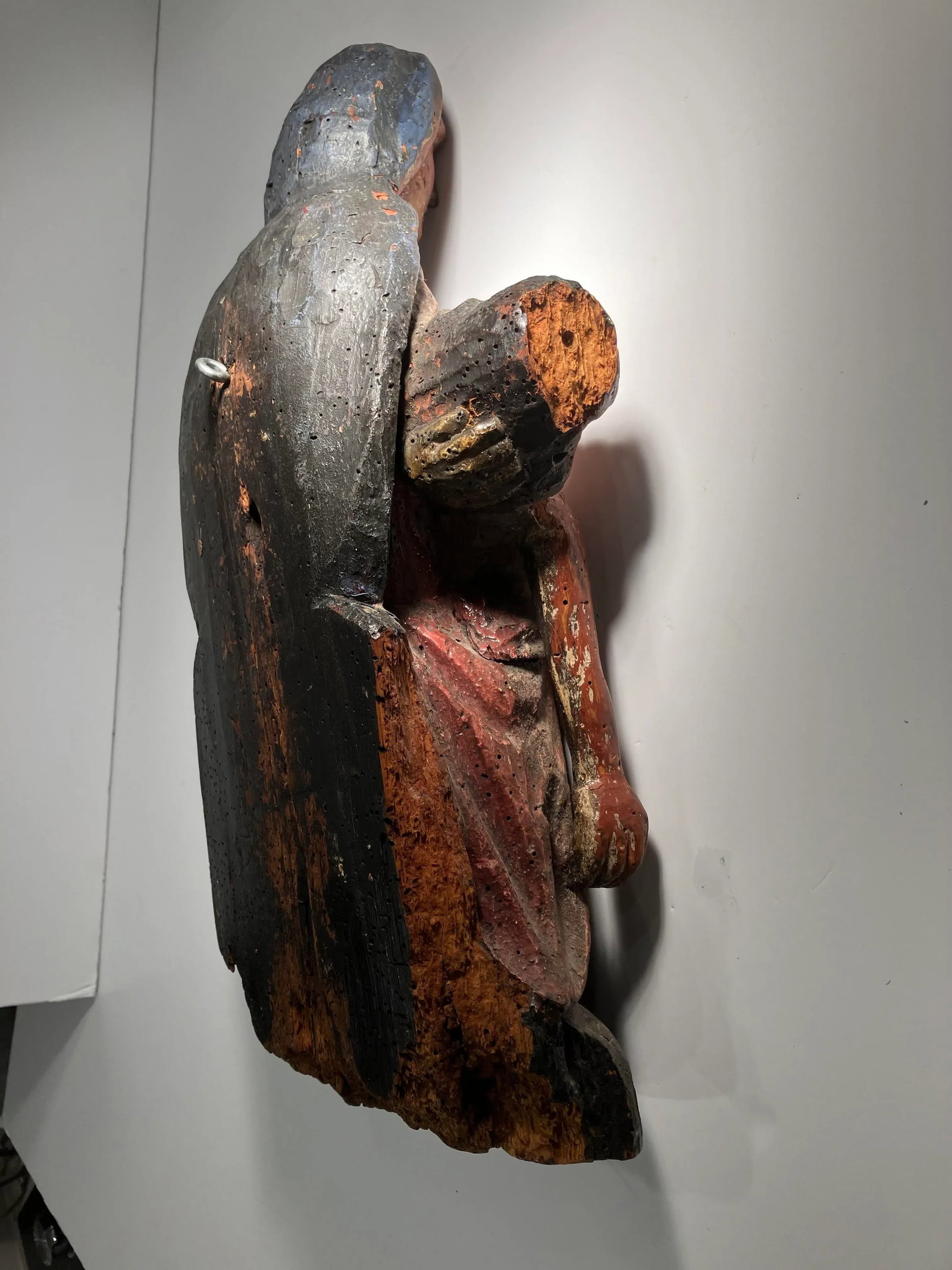 16th Century Pieta Sculpture - 4