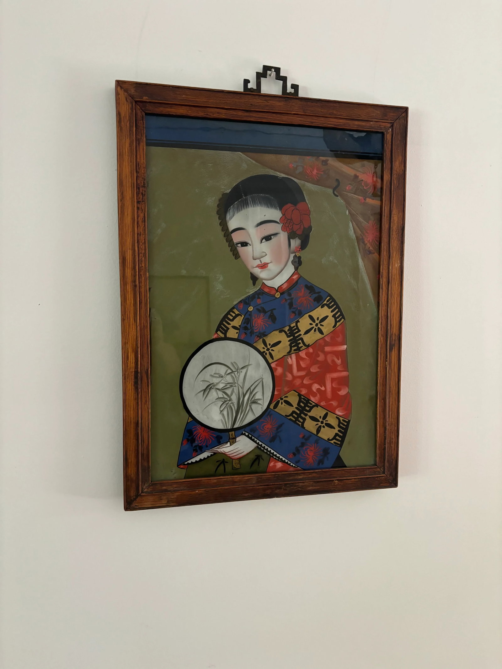 19th Century Reverse Chinese Portrait Paintings. A Pair - 10