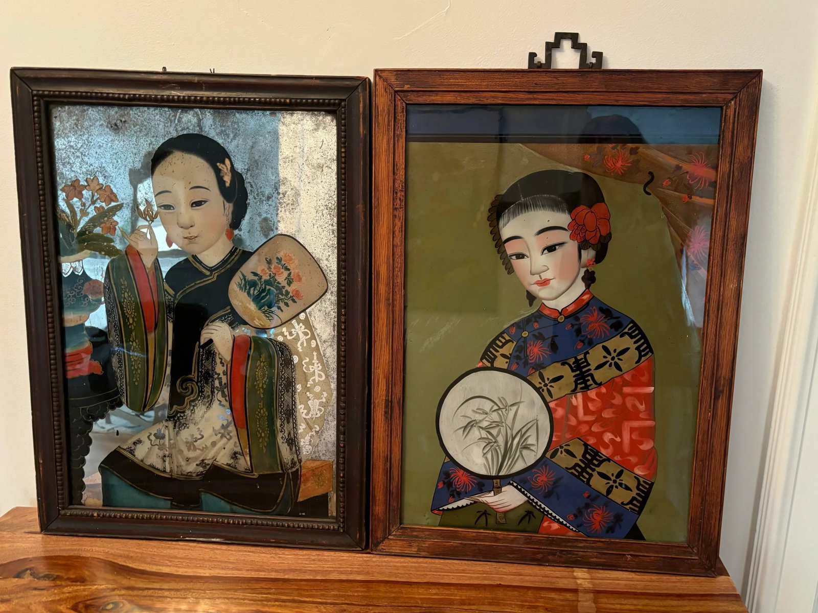 19th Century Reverse Chinese Portrait Paintings. A Pair - 2