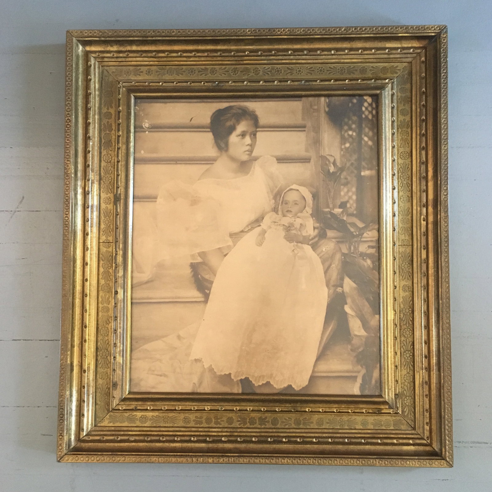 Victorian Large Brass Frame With Mourning Photo - 13