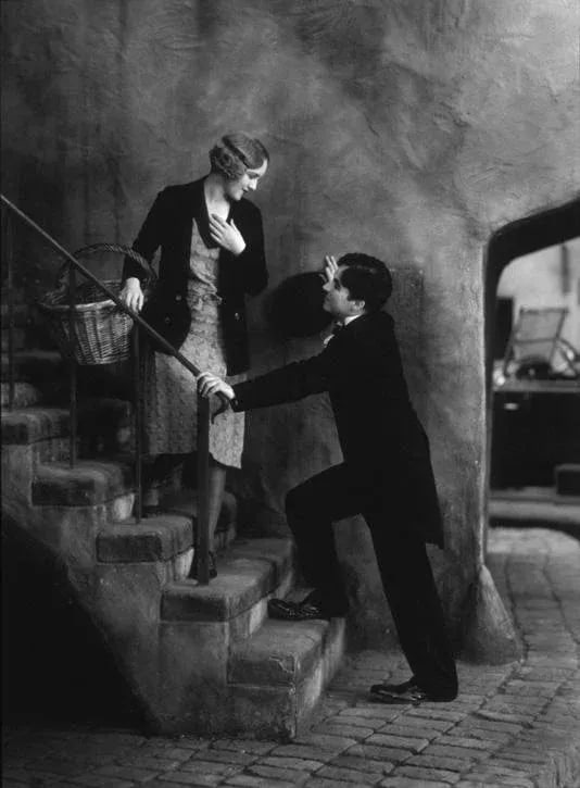 1931 "City Lights" Black and White Photograph Print of Charlie Chaplin and Virginia Cherrill - 3