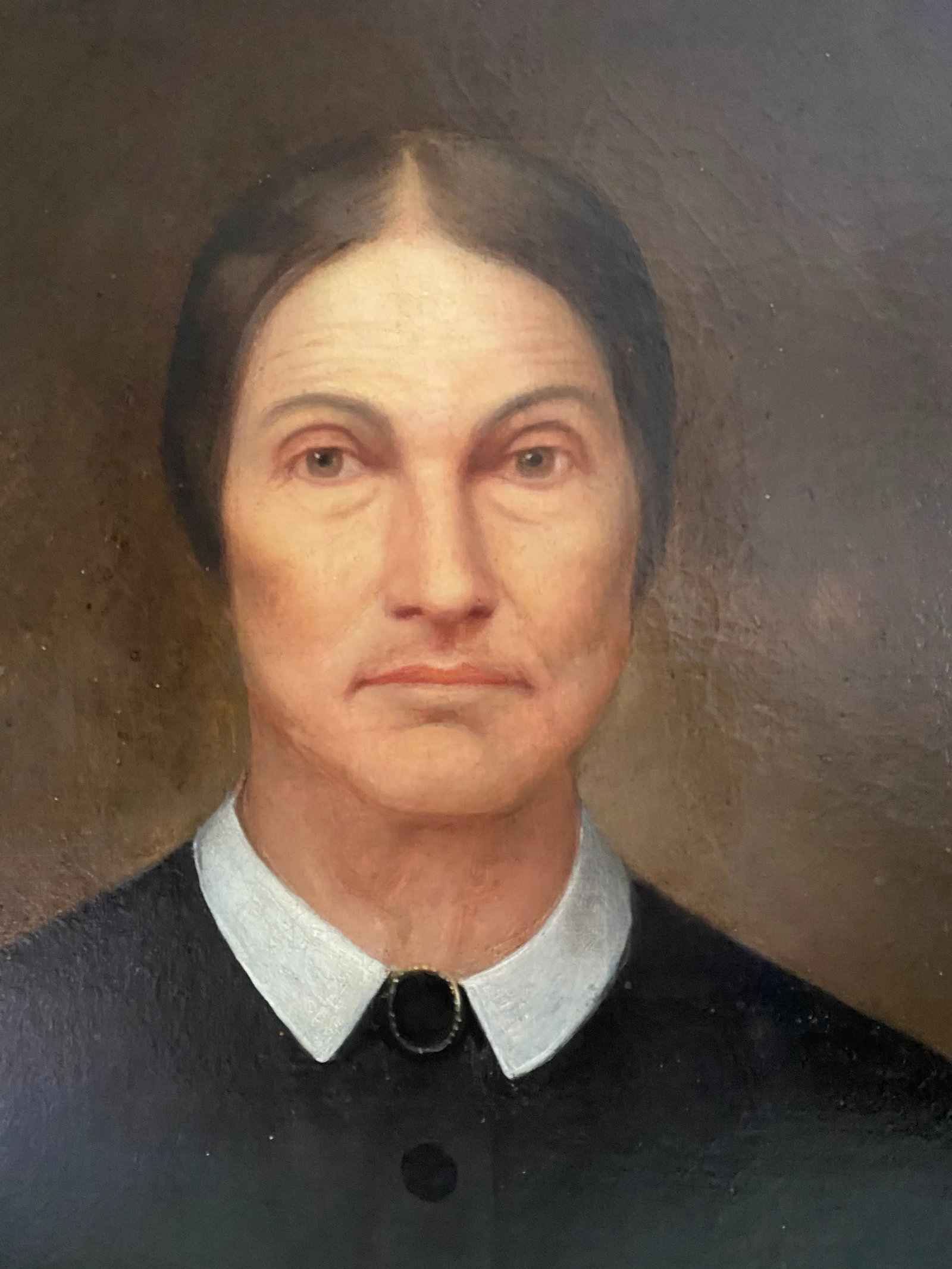 Antique Oval Portrait Oil Painting of Woman in Puritan Dress - 3