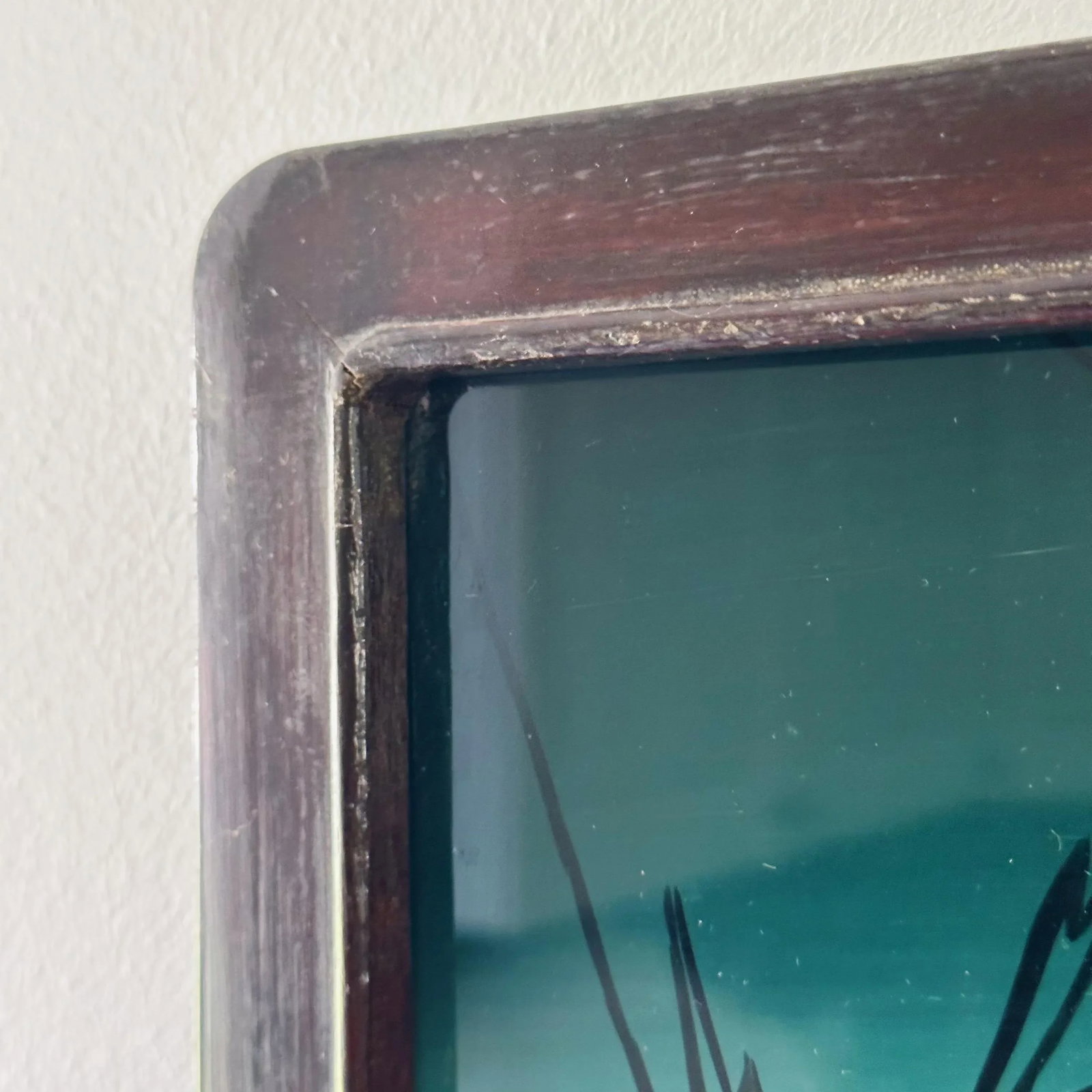 Antique Chinese Painting Depicting Traditional Women on Glass in Rosewood Frame With Bronze Detail - 6