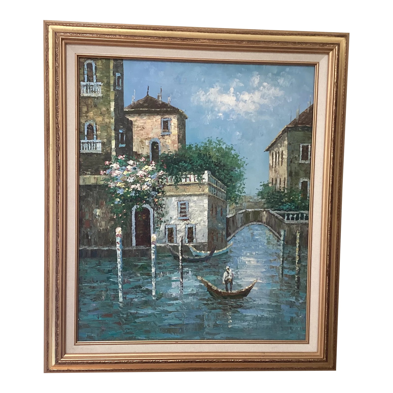 Mid 20th Century Oil on Canvas Painting Venetian Street Scene Framed: Mid 20th Century Oil on Canvas Painting Venetian Street Scene Framed This is a vintage oil on canvas of Venice. An unsigned Venetian Street scene in quality frame. Very inviting with a depth of textur