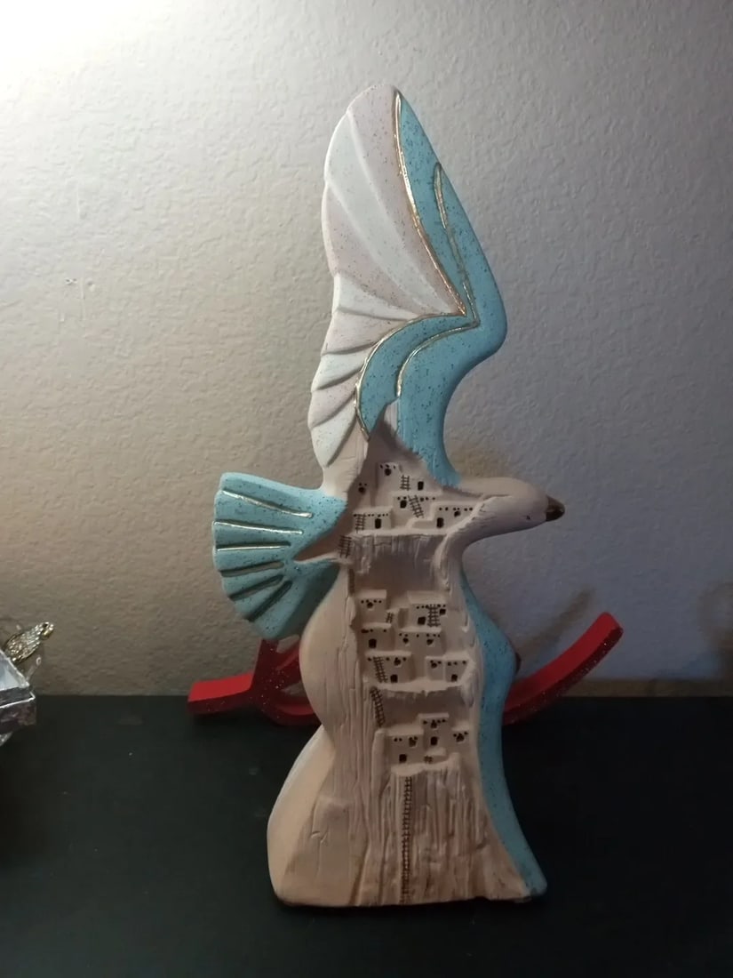 Stunning Signed Birubi Art Seagull Sculpture by Trisha Mason From Australia - 3