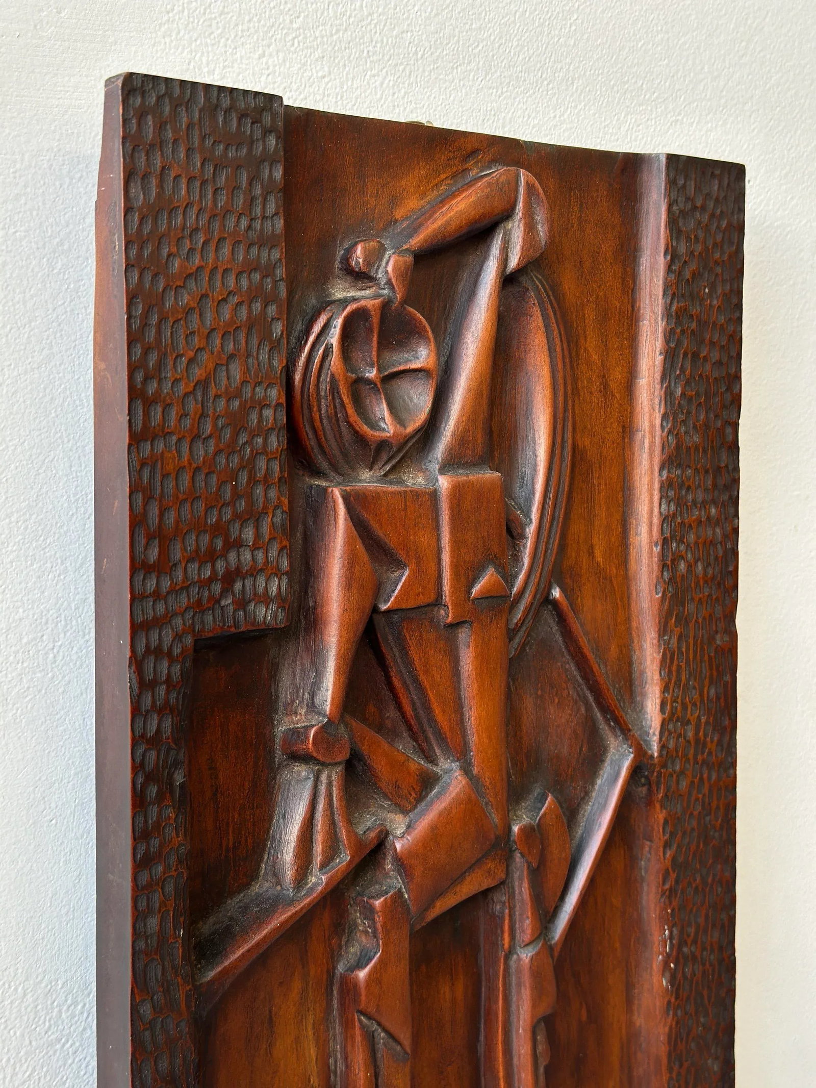 Vintage Cubist Carved Bas Relief Portrait, Circa 1940s - 3