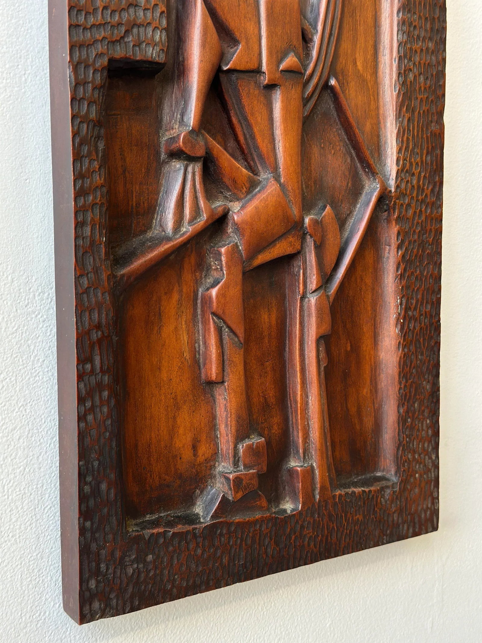 Vintage Cubist Carved Bas Relief Portrait, Circa 1940s - 4