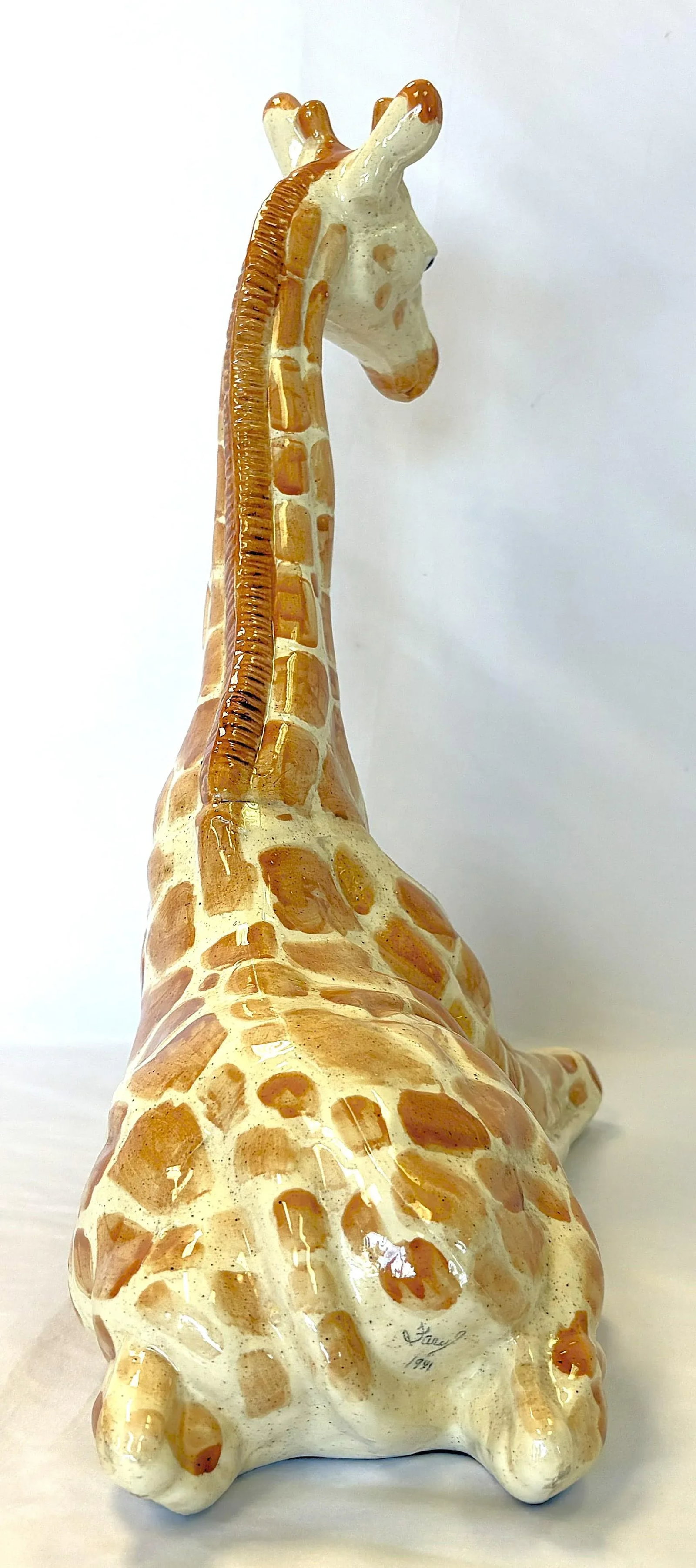 Vintage Resting Giraffe Hand Painted and Signed Italian Ceramic Statue C1991 - 5