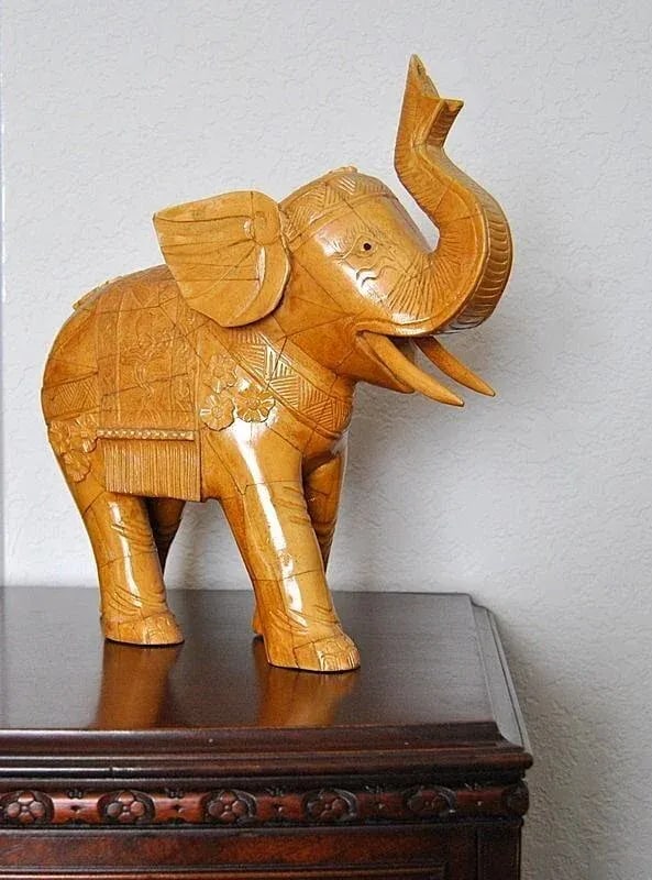 Mid 20th Century Hindu Trunk-Up Elephant Hand-Carved Wood Indian Ganesha Animal Sculpture Statuette - 2