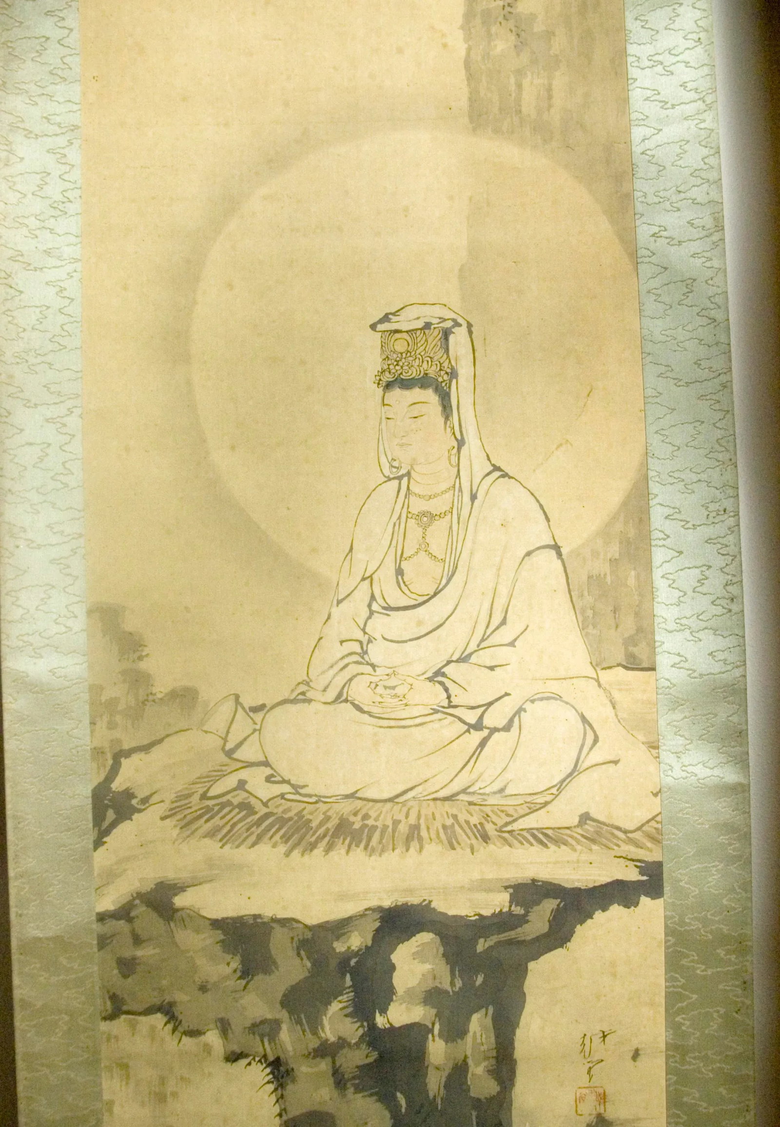 Early 20th Century Japanese Mountain Throne Kannon Scroll - 2