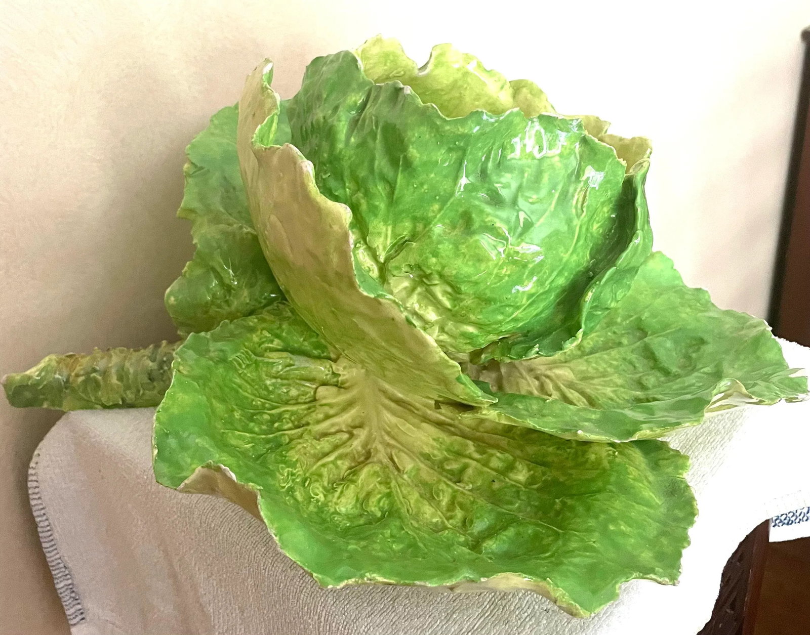 Large 19th Cent Italian Majolica Cabbage or Lettuce Bowl - 5