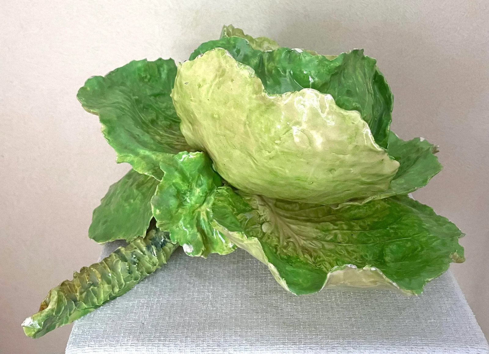 Large 19th Cent Italian Majolica Cabbage or Lettuce Bowl - 8
