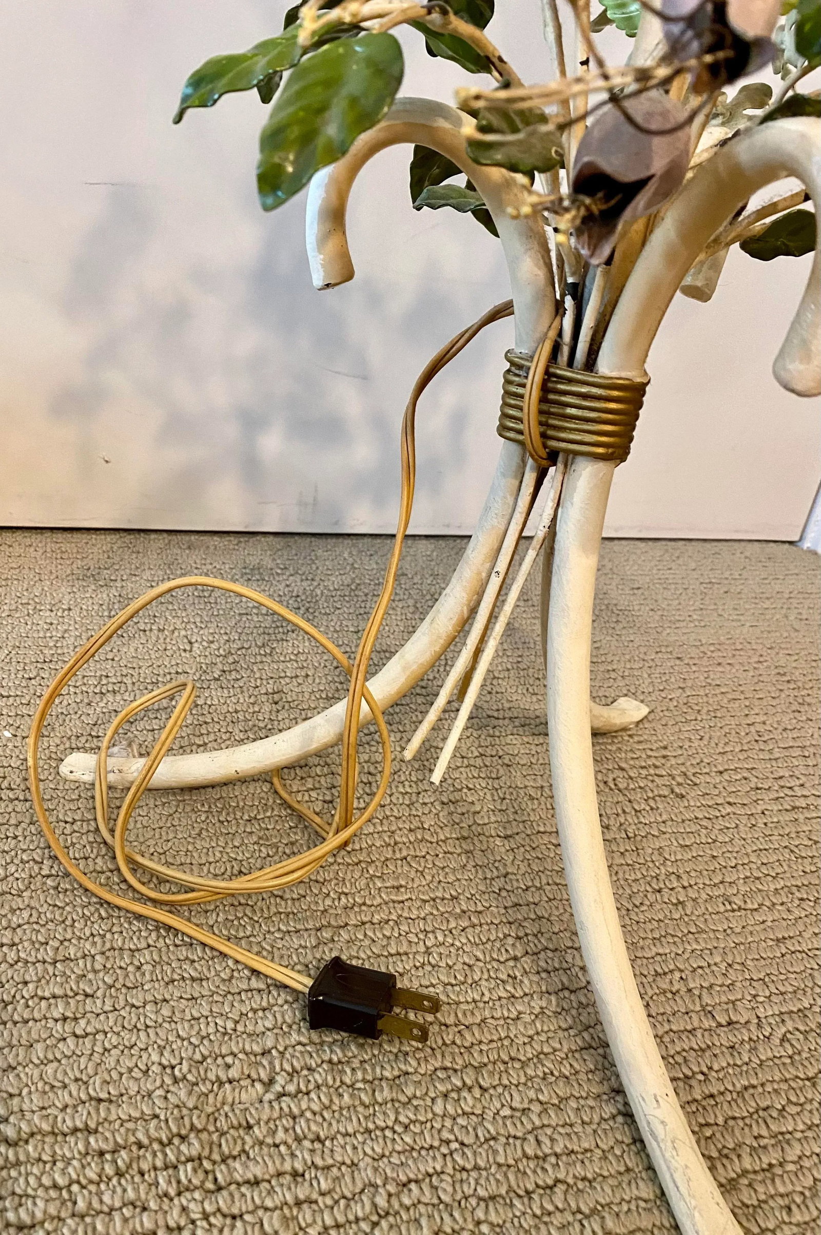 1950's Italian Tole Table Lamp - 2
