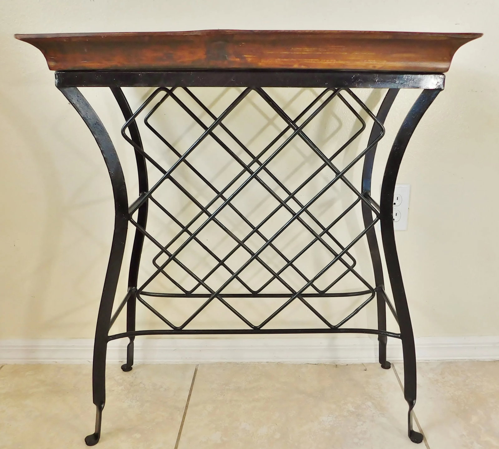 Vintage C1980s Black Wrought Iron Mahogany Wood Removable Tray Table Bar or Plant Stand - 3