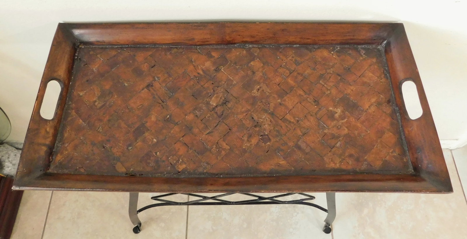 Vintage C1980s Black Wrought Iron Mahogany Wood Removable Tray Table Bar or Plant Stand - 4