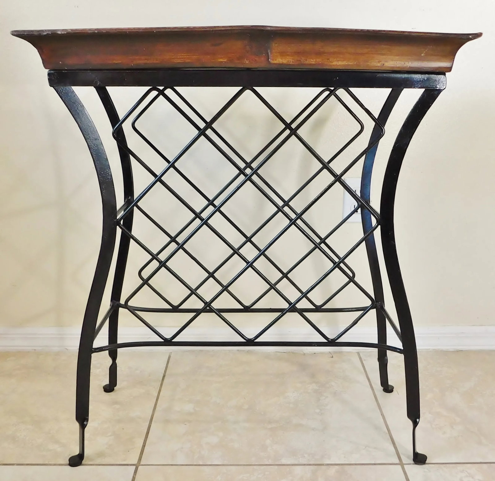 Vintage C1980s Black Wrought Iron Mahogany Wood Removable Tray Table Bar or Plant Stand - 9