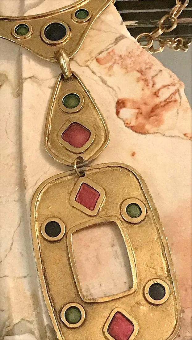 1970s Vintage Gold Egyptian Revival Statement Necklace - 2