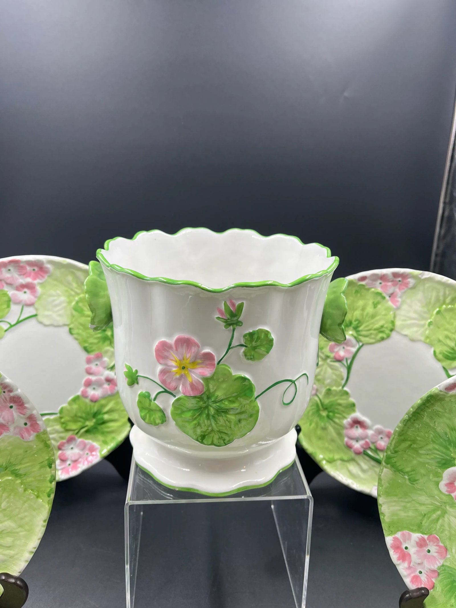Italian Floral Cachepot & 6 Matching Dessert Plates- 7 Pieces - 4