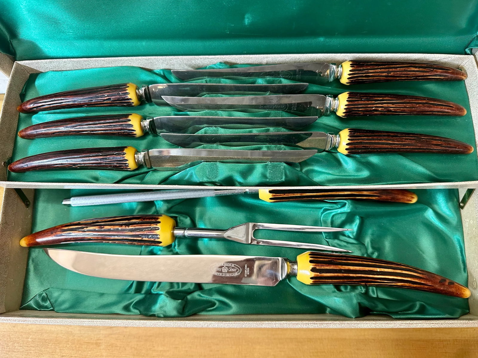Vintage Crown Crest Sheffield England Faux Antler Handle Cutlery Cutlery - 2