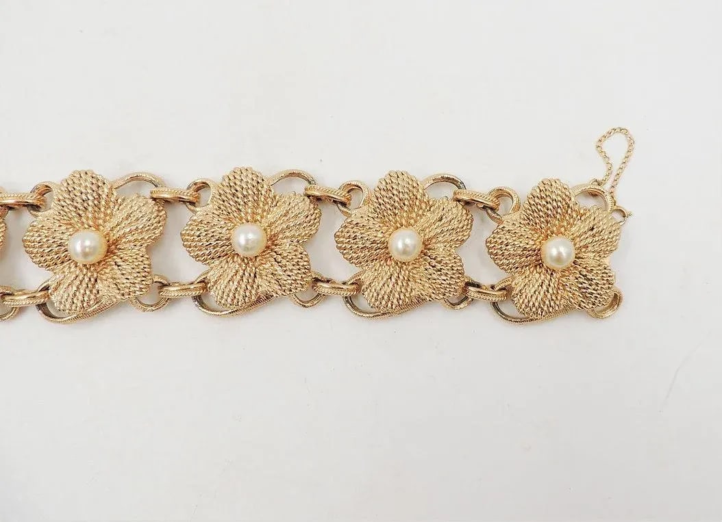 Vintage 1950s Signed Napier Goldtone Faux-Pearl Flower Link Bracelet - 2