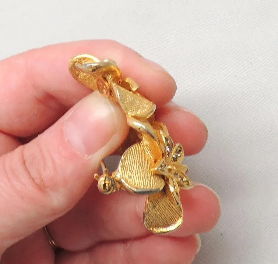 Vintage 1960s DeNicola 3 Flowers Rhinestone Brooch - 4