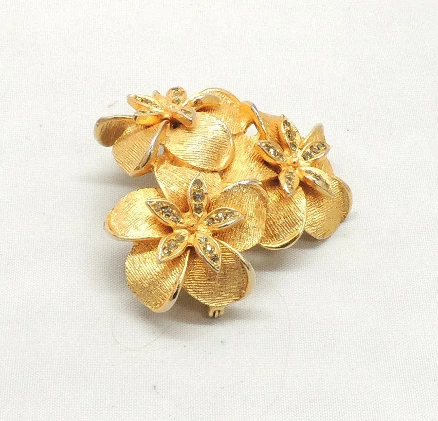 Vintage 1960s DeNicola 3 Flowers Rhinestone Brooch - 5